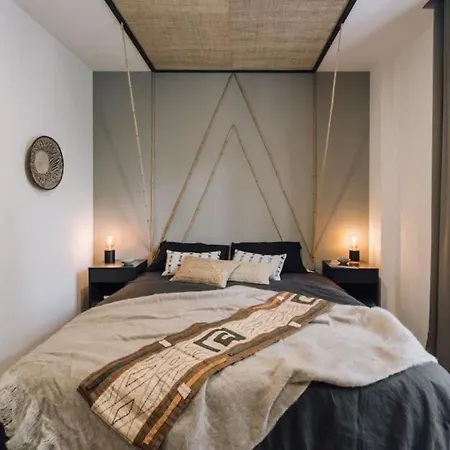Tagbu - 2 Bedroom And Balcony In Eixample Dreta * Barcelona