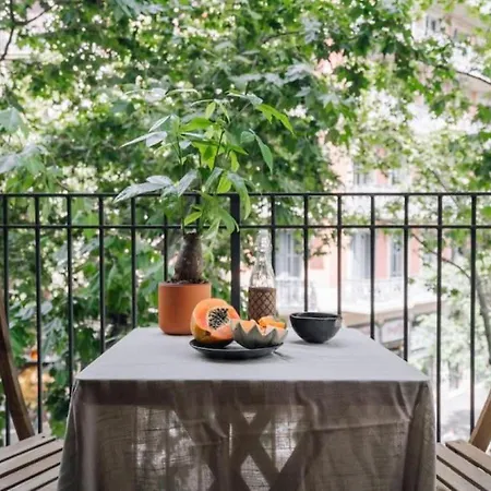 Tagbu - 2 Bedroom And Balcony In Eixample Dreta * Barcellona