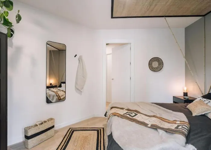 Tagbu - 2 Bedroom And Balcony In Eixample Dreta Апартаменты *